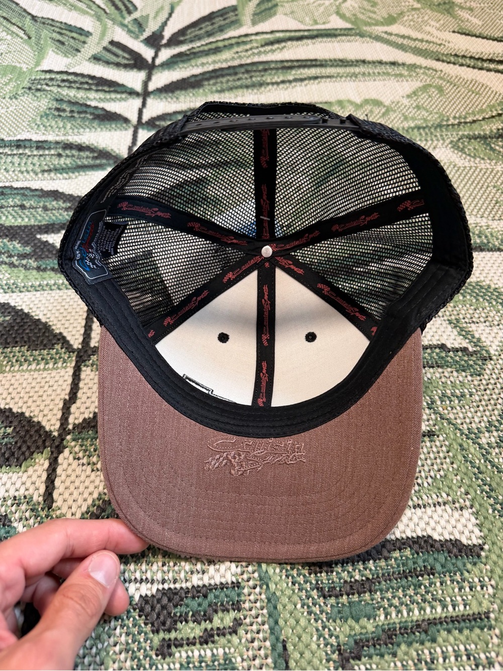 Chevrolet Har Bow Tie Two-Tone Trucker Cap - Black, Cream & Brown Unisex - Picture 4 of 4